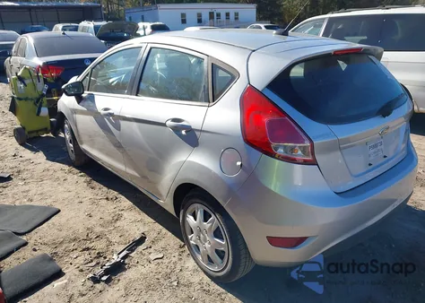 2014 Ford Fiesta S z USA, uszkodzony, nr VIN 3FADP4TJ3EM243353